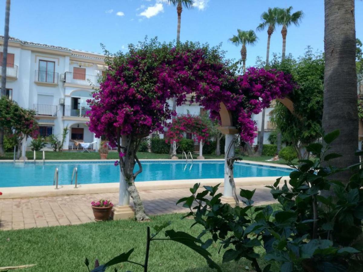 Ricky'S Village El Patio Denia Exterior photo